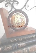 再入荷　アンティーク　地球儀のブックスタンド　N２　　木製フレーム　書架　インテリア　　ディスプレイにも